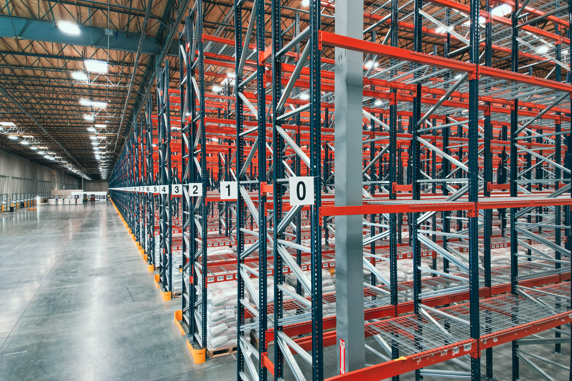 Industrial pallet racking warehouse in Riverview Florida